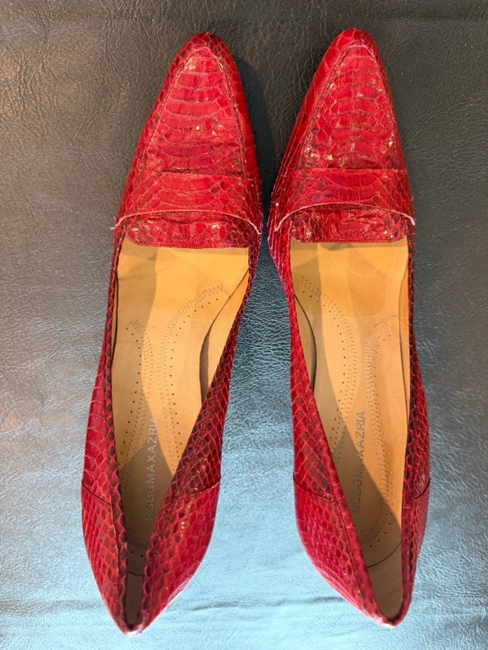 BCBG  BCBGMaxAzria Alligator Leather Heels Red 9B / 39